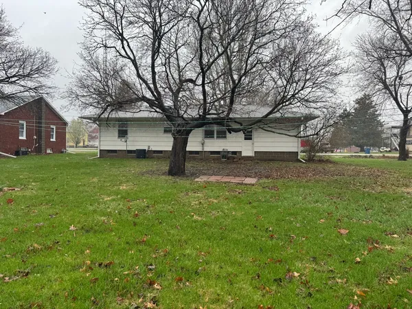 $119,900 | 101 West High Street, La Moille, IL 61330