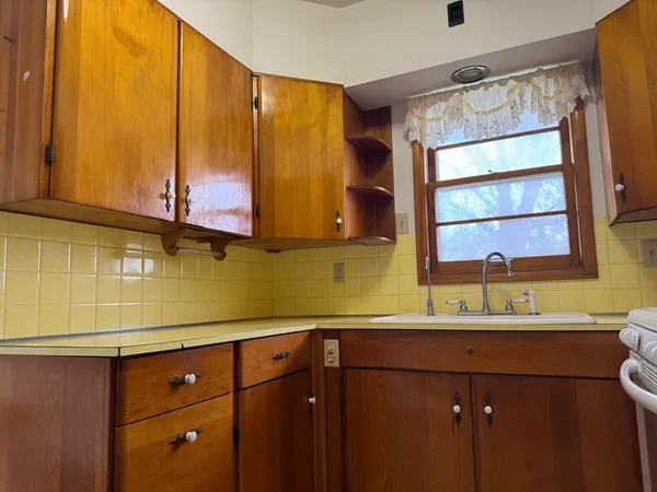 $119,900 | 101 West High Street, La Moille, IL 61330