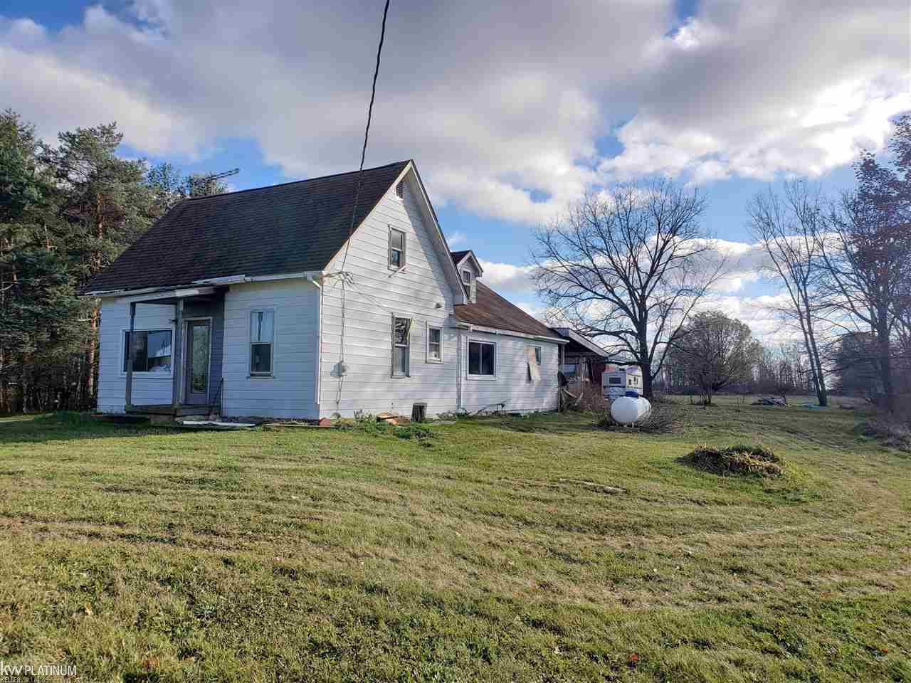 3744 Marlette Road Croswell, MI 48422 - Photo 2 of 20 50061516-1.JPG