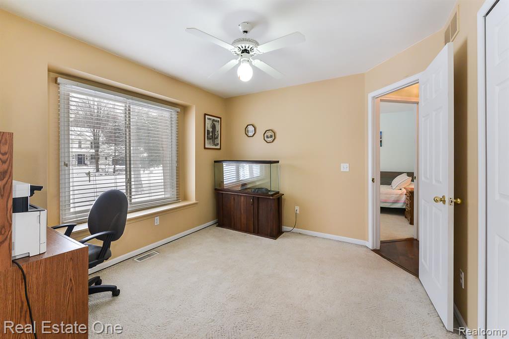 10834 Tree Line Drive Pinckney, MI 48169 - Photo 46 of 59