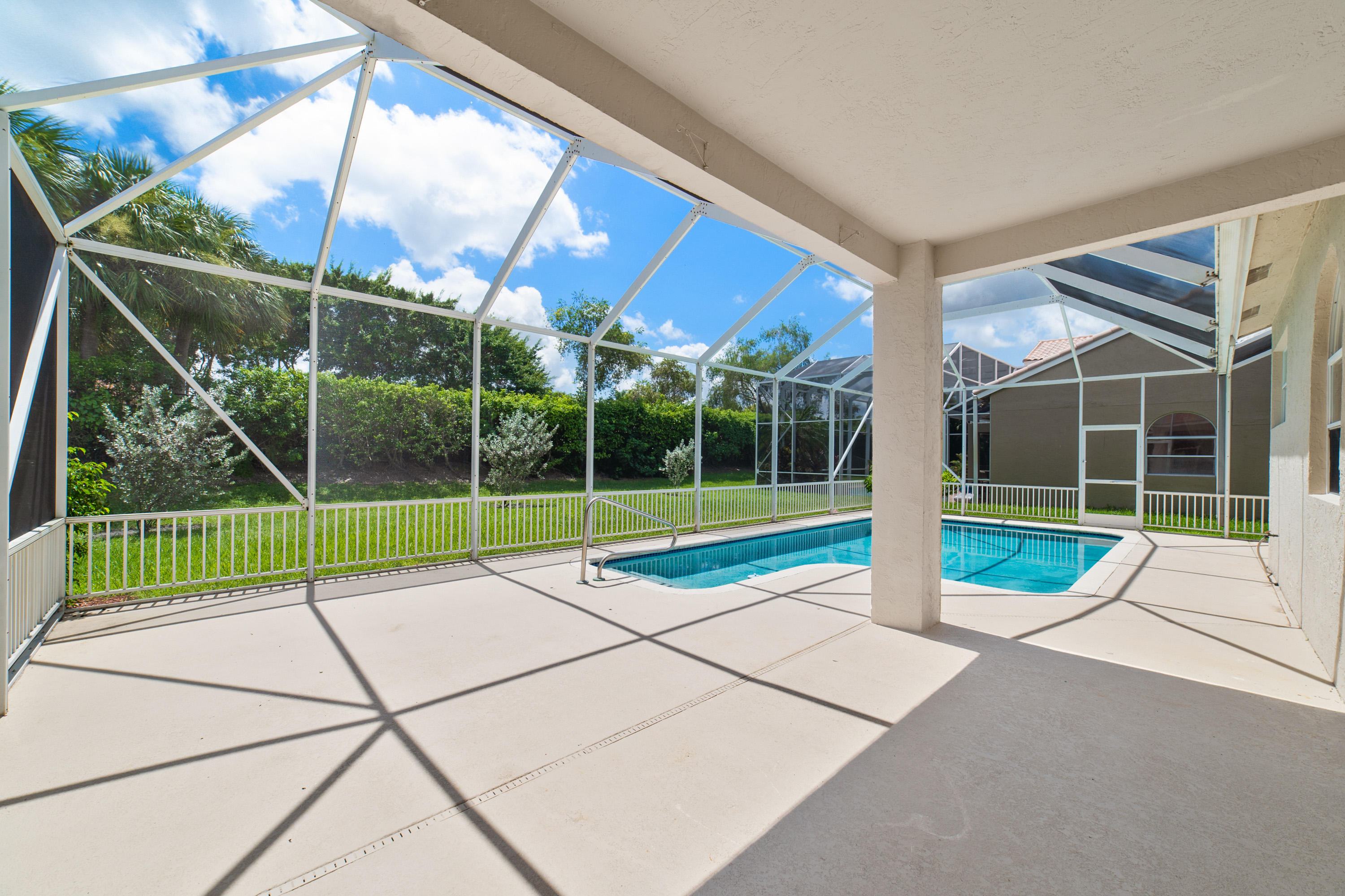 19554 Black Olive Lane Boca Raton, FL 33498 - Photo 34 of 40 a view of backyard with green space
