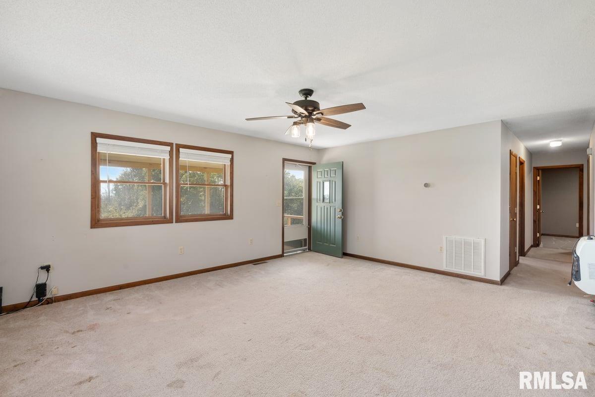 42 Bowed Tree Road Stonefort, IL 62987 - Photo 16 of 24