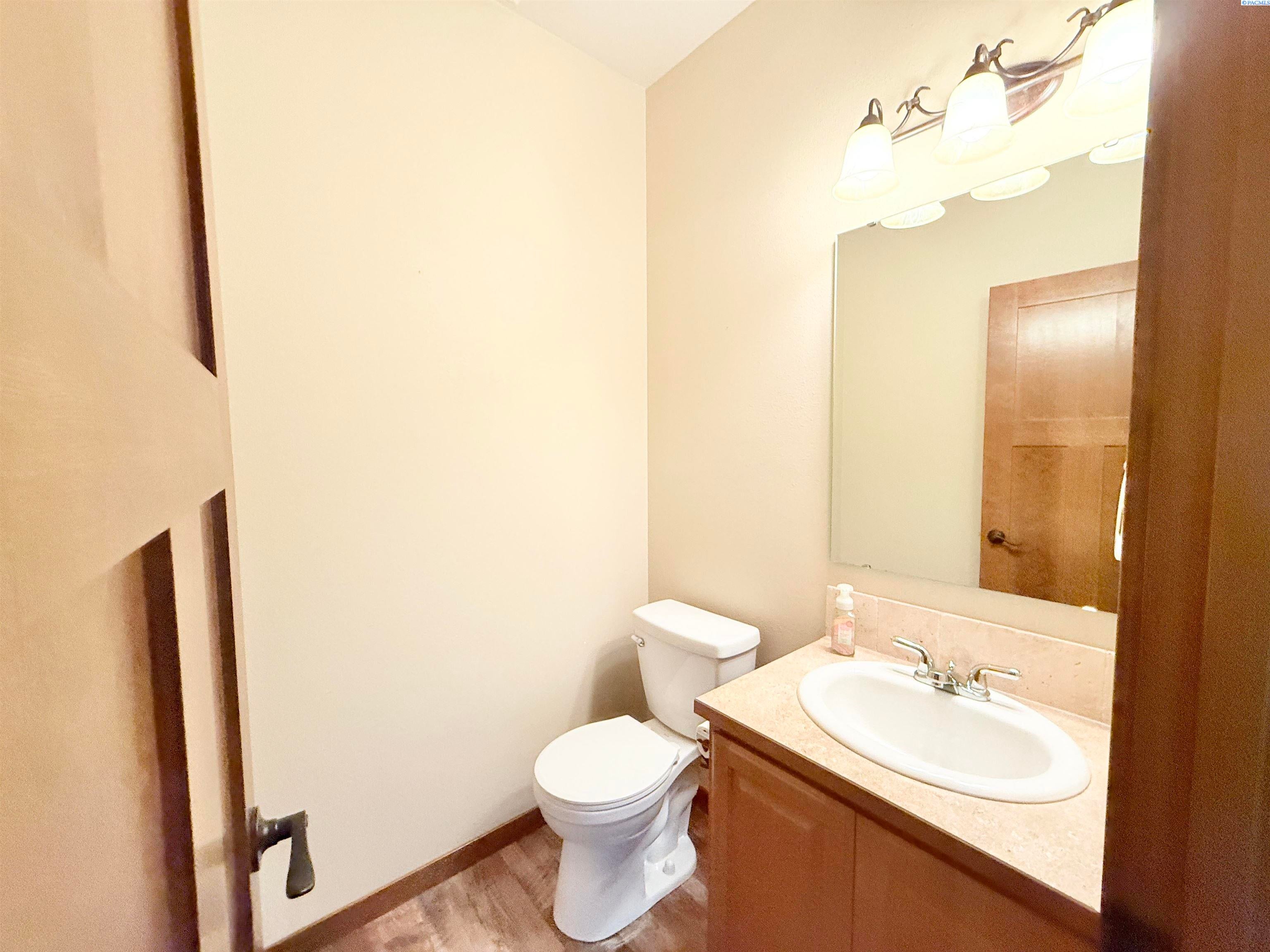 22505 South Clodfelter Road Kennewick, WA 99338 - Photo 21 of 42 Gallery Image 21