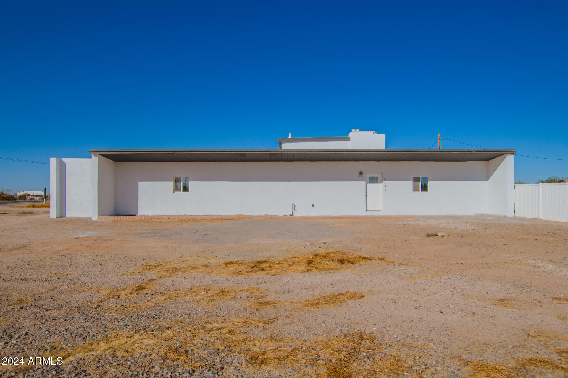 9195 North Diffin Road Florence, AZ 85132 - Photo 3 of 25 03 - Diff