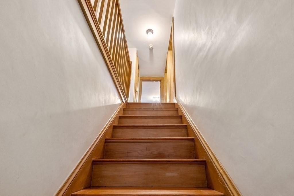 110 Cedar Street Newton, MA 02459 - Photo 20 of 28 a view of entryway