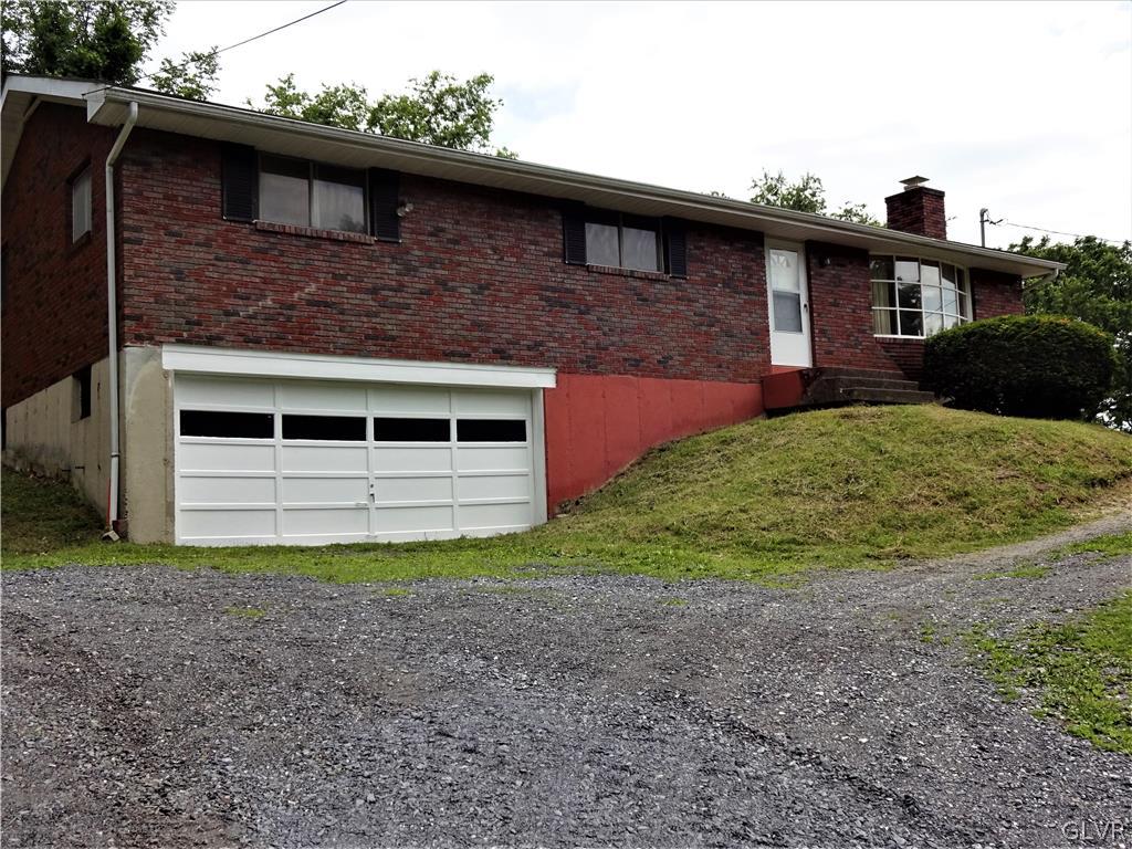 260 Stagecoach Road Northampton, PA 18067 - Photo 2 of 24 Front of home 2