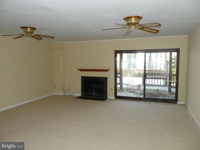 11738 Decade Court Reston, VA 20191 - Photo 9 of 16 Recreation Room