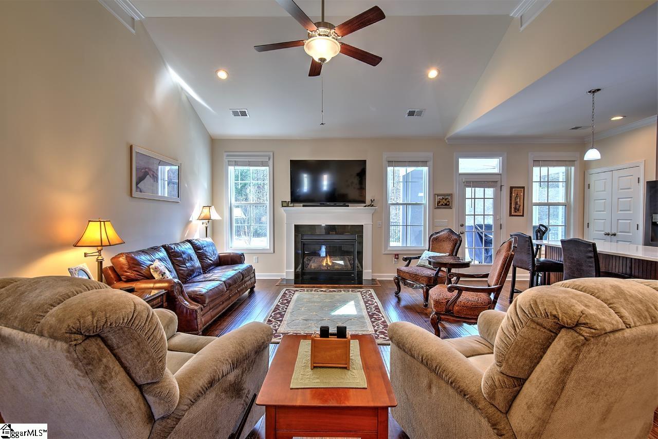 256 Crestgate Way Easley, SC 29642 - Photo 11 of 36 Gallery Image 11