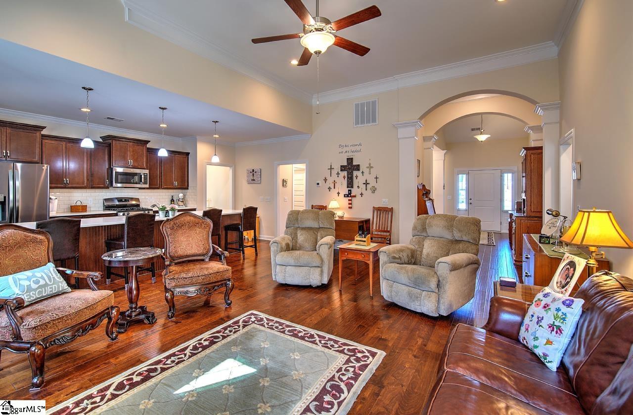256 Crestgate Way Easley, SC 29642 - Photo 12 of 36 Gallery Image 12