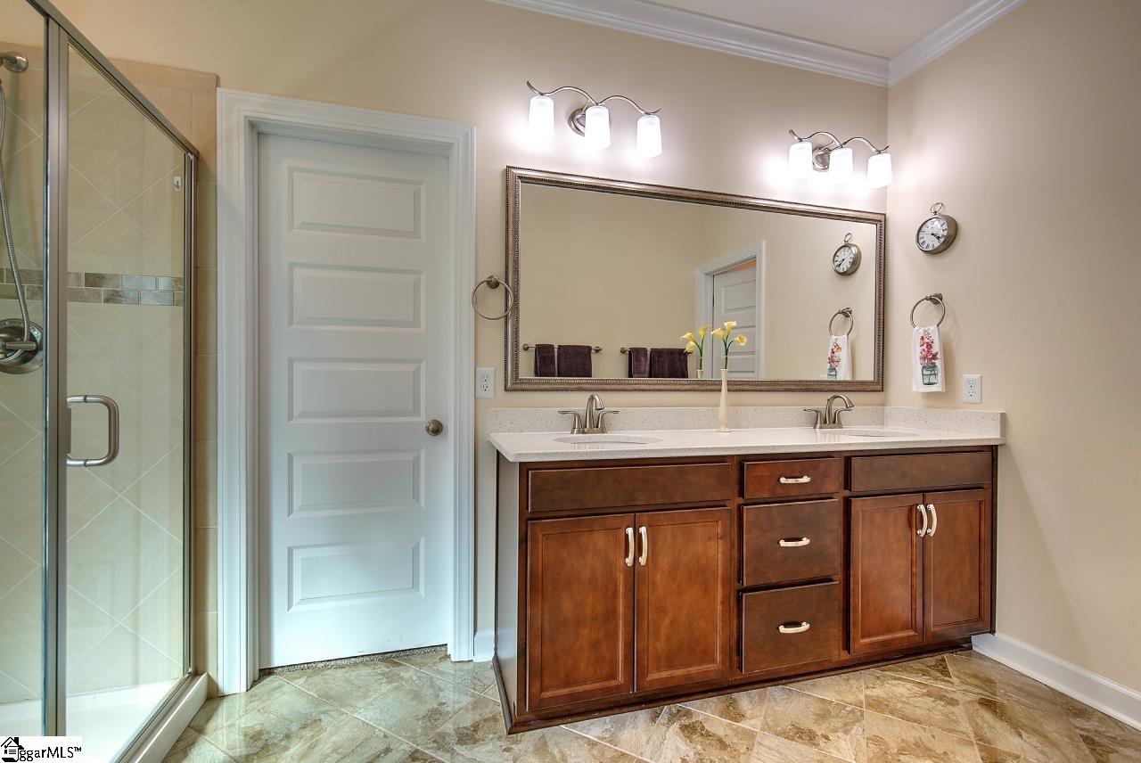 256 Crestgate Way Easley, SC 29642 - Photo 21 of 36 Gallery Image 21
