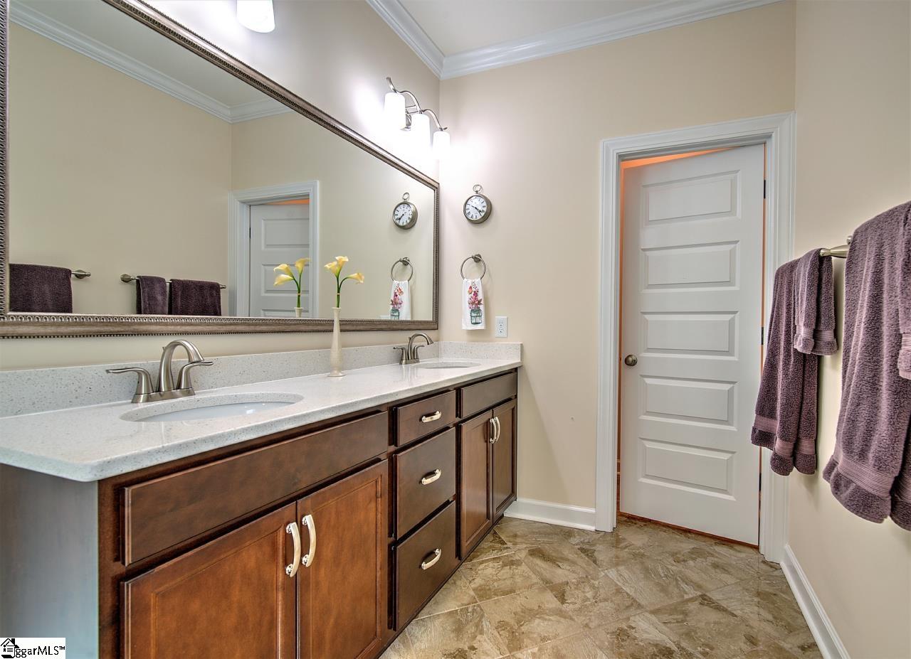 256 Crestgate Way Easley, SC 29642 - Photo 23 of 36 Gallery Image 23