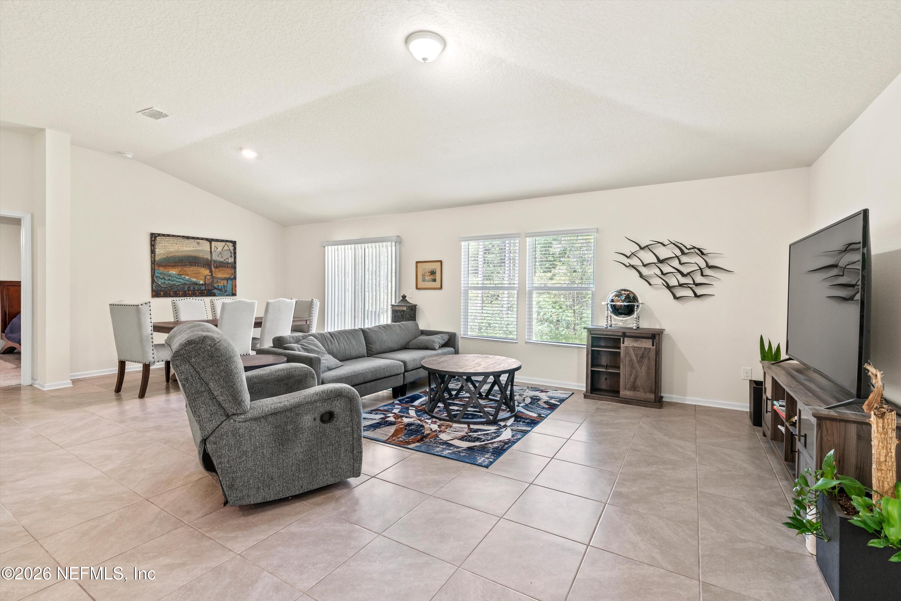 91 Rivertown Road Palm Coast, FL 32137 - Photo 12 of 36 13-Living Room