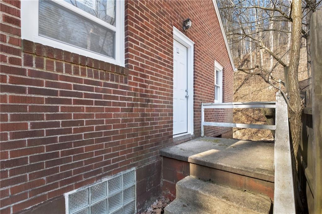 2357 Pitcairn Road Monroeville, PA 15146 - Photo 24 of 37
