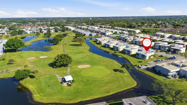 $175,000 | 193 Burgundy North, Delray Beach, FL 33484