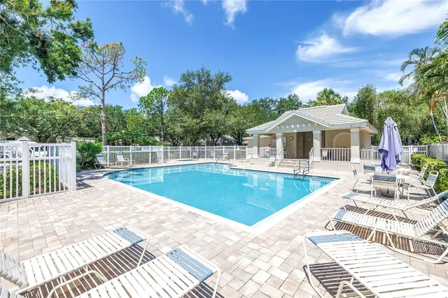 $689,000 | 5090 White Pine Circle Northeast, St. Petersburg, FL 33703