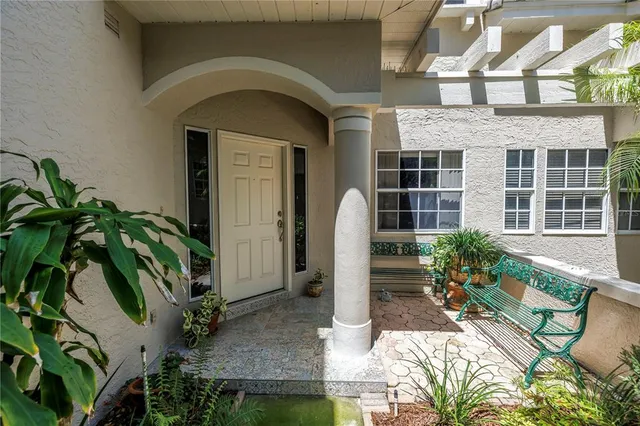 $689,000 | 5090 White Pine Circle Northeast, St. Petersburg, FL 33703