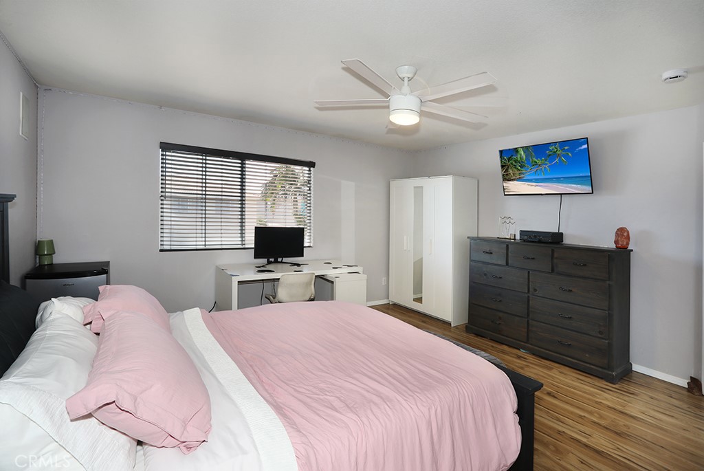 21 Tradition Place Irvine, CA 92602 - Photo 33 of 47 Upstairs bonus room