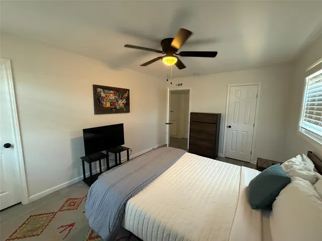 $2,075 | 816 Loganwood Avenue, Richardson, TX 75080