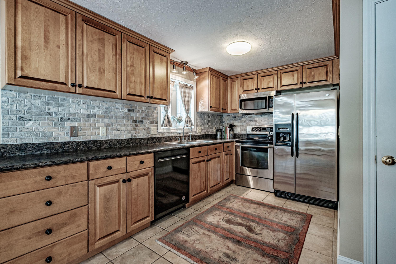 13 Pine Valley Road, Unit 13 Old Orchard Beach, ME 04064 - Photo 13 of 50 Kitchen