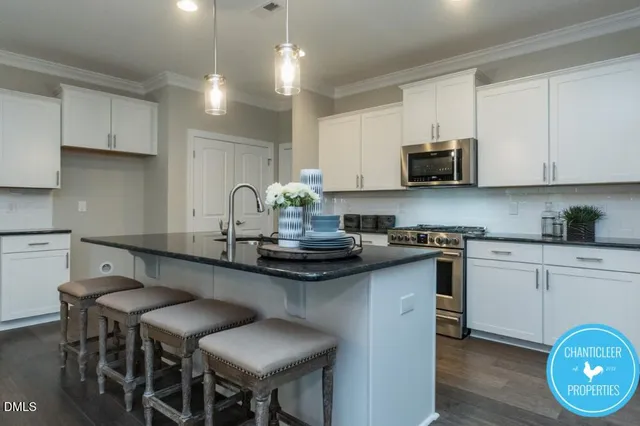 $2,095 | 2528 Reynolds Drive, Graham, NC 27253