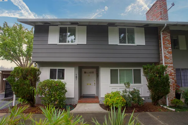 $989,000 | 187 Miramonte Drive, Moraga, CA 94556