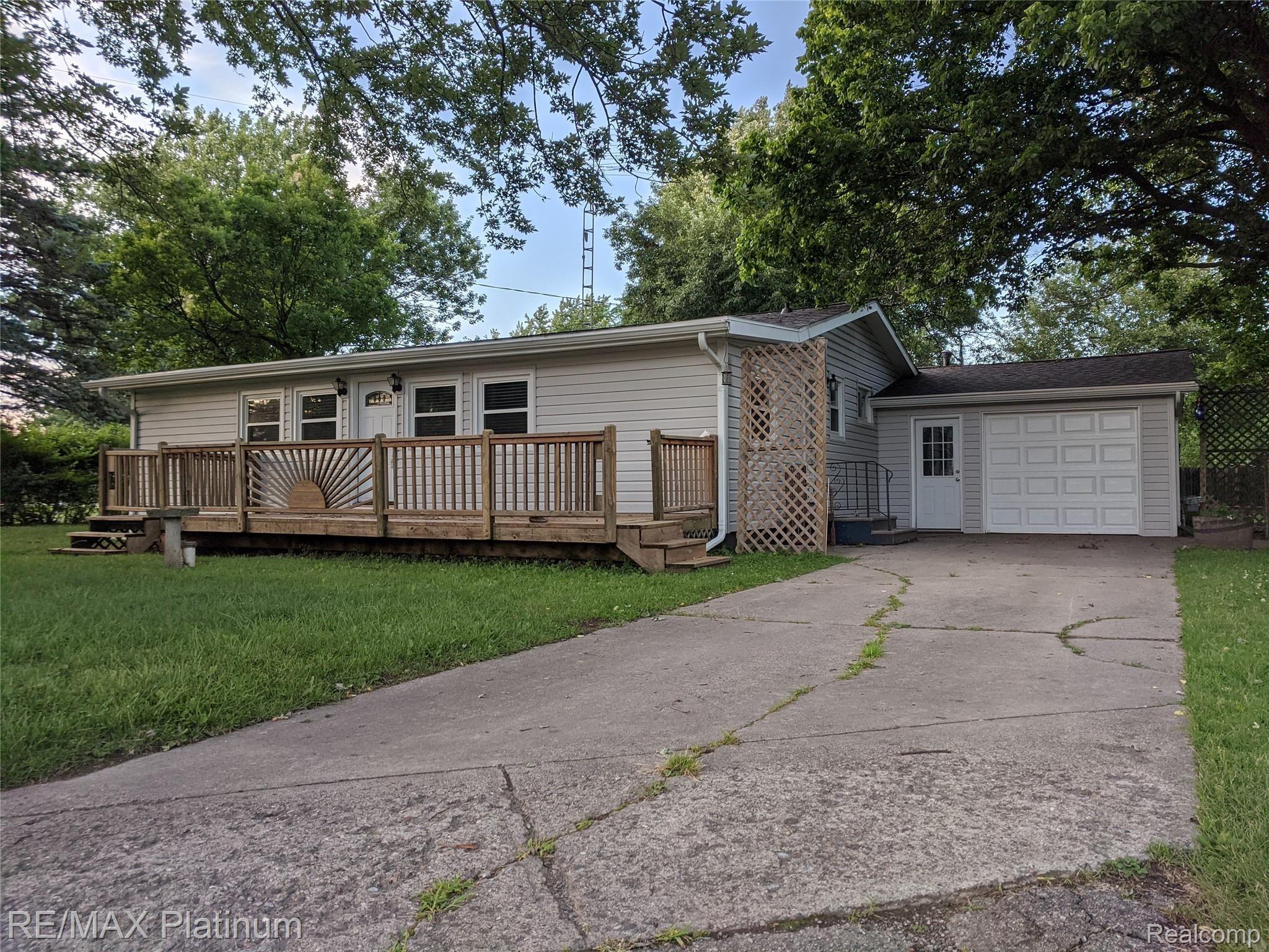 4010 North Belsay Road Flint, MI 48506 - Photo 38 of 38 28.jpg