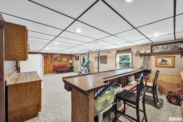 $199,900 | 22588 North Creek Road, Canton, IL 61520