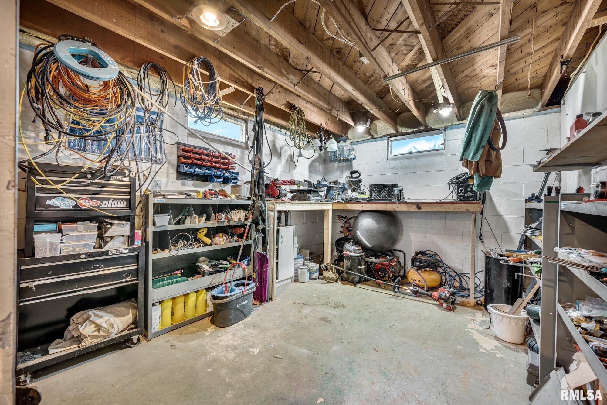 22588 North Creek Road Canton, IL 61520 - Photo 25 of 49