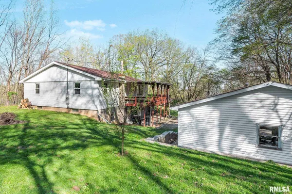 $199,900 | 22588 North Creek Road, Canton, IL 61520