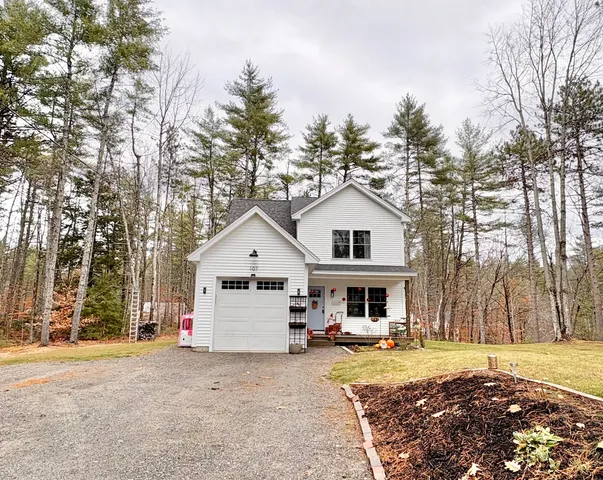 $450,000 | 107 Sequoia Lane, Waterboro, ME 04061