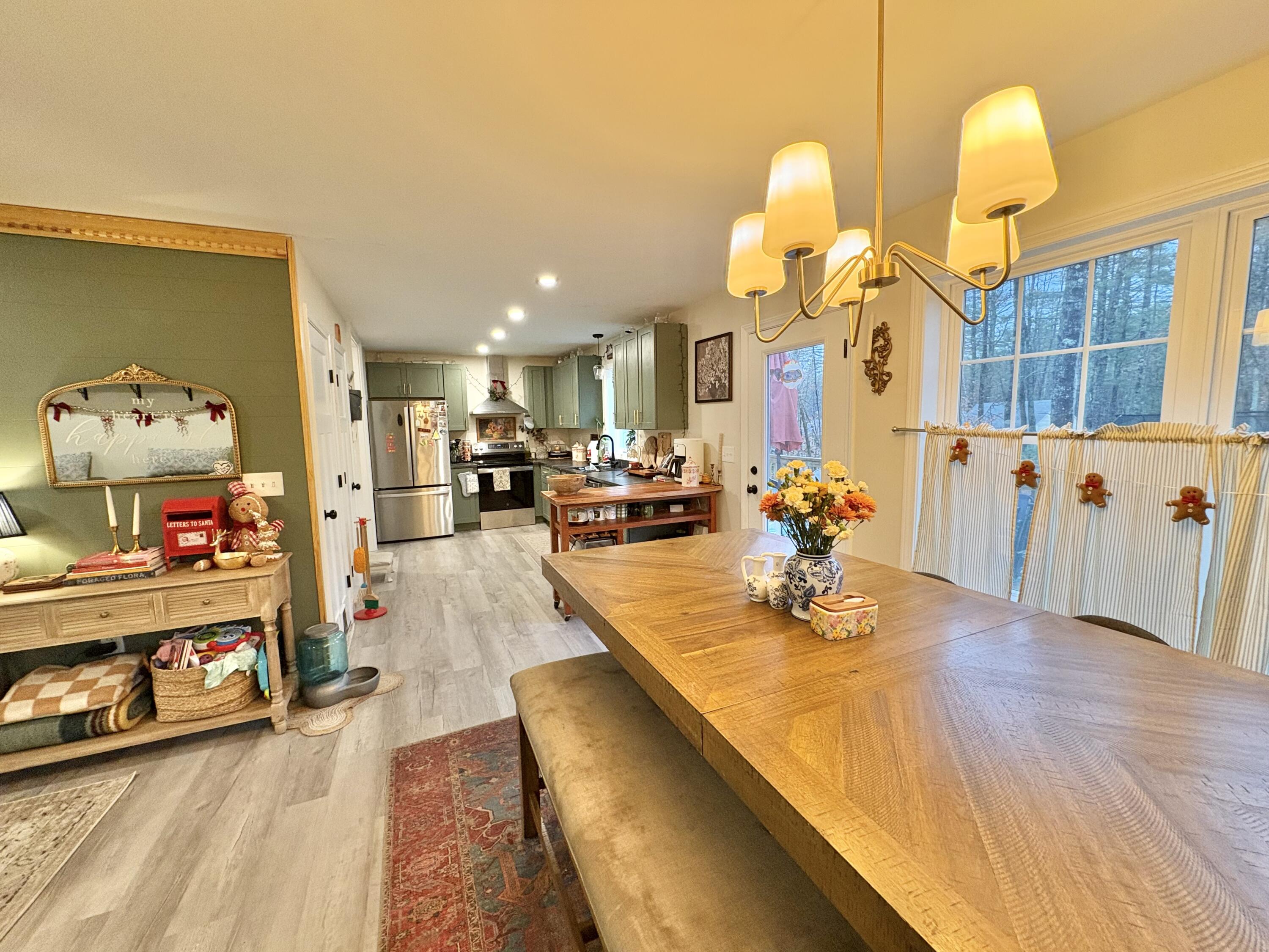 107 Sequoia Lane Waterboro, ME 04061 - Photo 12 of 50 Dining area