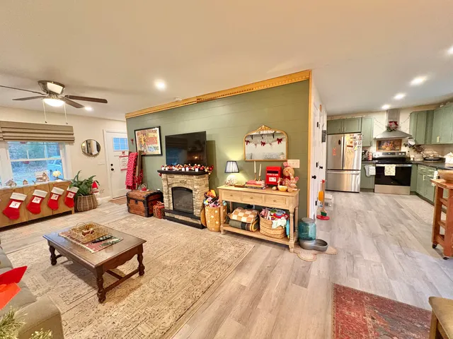 $450,000 | 107 Sequoia Lane, Waterboro, ME 04061