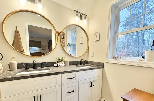 $450,000 | 107 Sequoia Lane, Waterboro, ME 04061