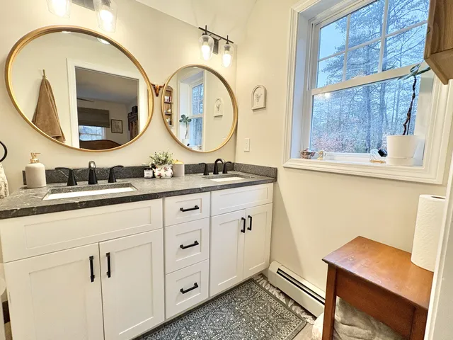 $450,000 | 107 Sequoia Lane, Waterboro, ME 04061