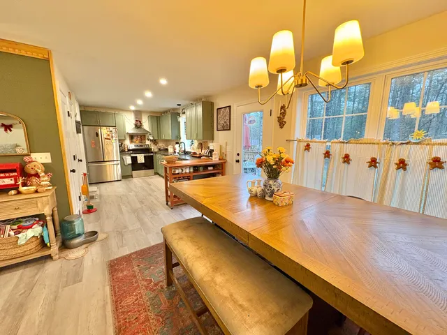 $450,000 | 107 Sequoia Lane, Waterboro, ME 04061