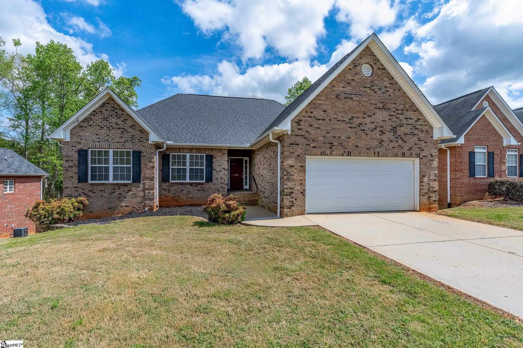 395 Sandpiper Drive Boiling Springs, SC 29316 - Photo 4 of 43