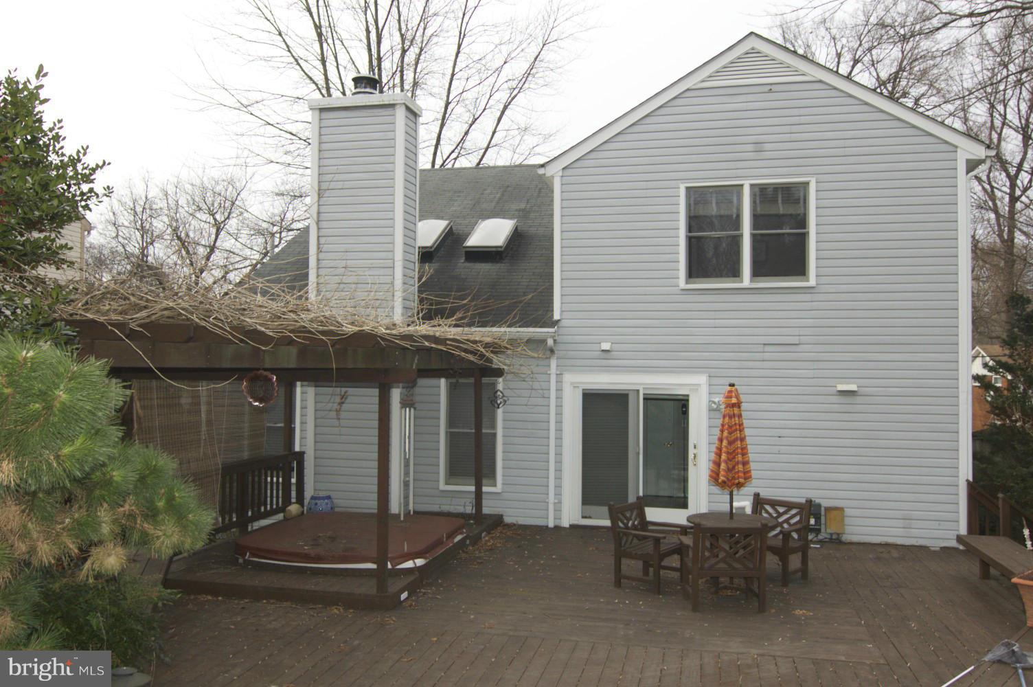 10701 Margate Road Silver Spring, MD 20901 - Photo 24 of 30 Walk out from Kit. same level to Deck & patio