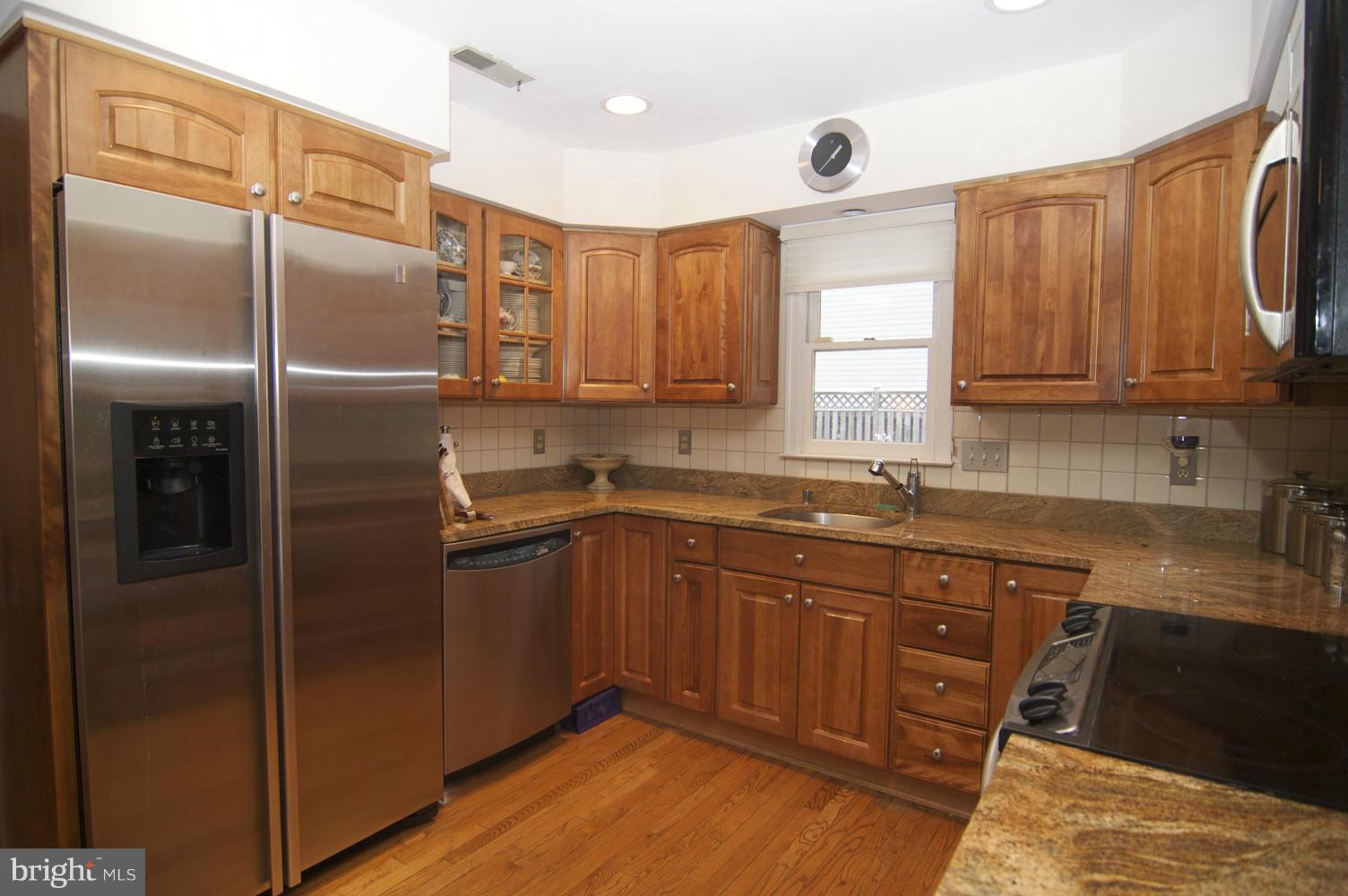 10701 Margate Road Silver Spring, MD 20901 - Photo 8 of 30 Redone, Kit, granite, hardwds, builtin frig,