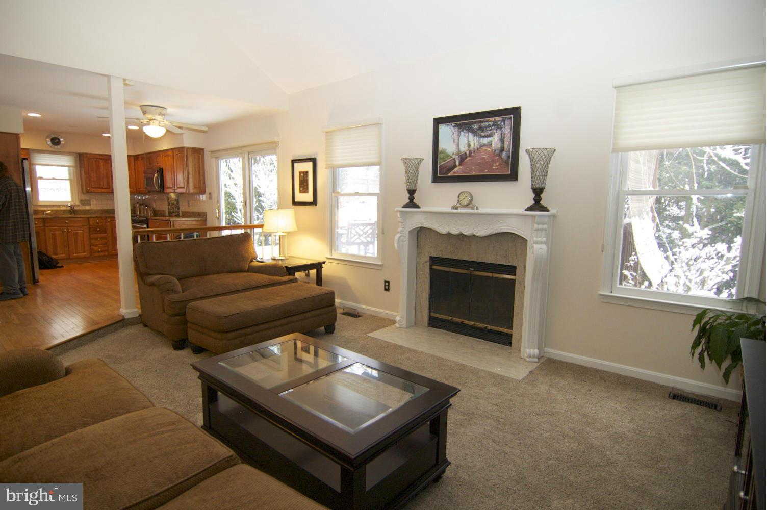 10701 Margate Road Silver Spring, MD 20901 - Photo 10 of 30 Inviting Fam/R opens to REDONE TS KIT.