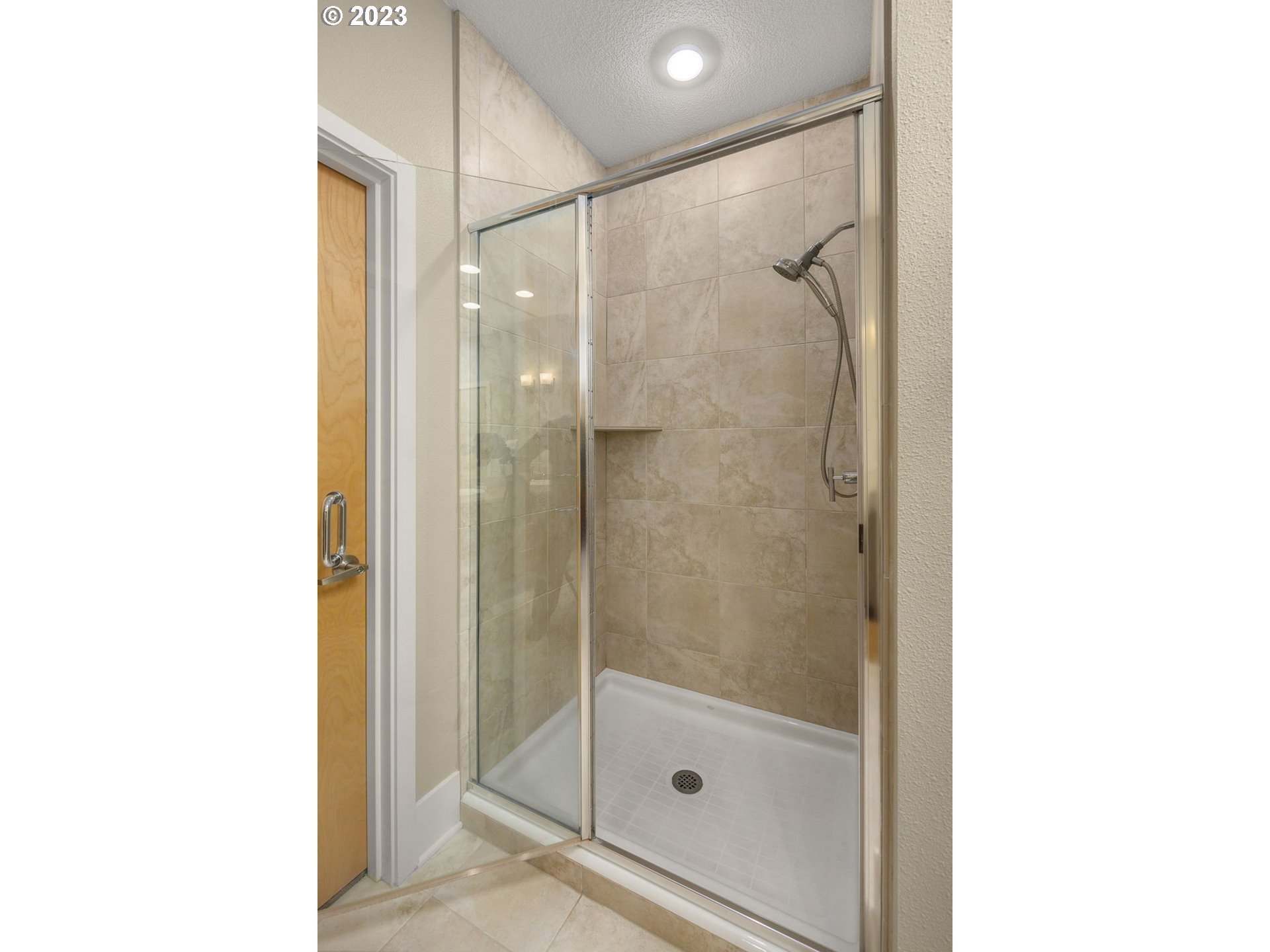 10090 Southwest Morrison Street Portland, OR 97225 - Photo 21 of 32 Gallery Image 21