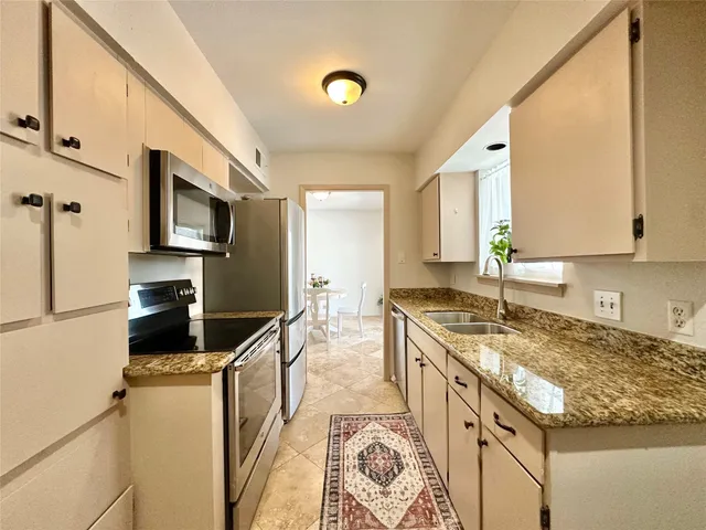 $133,900 | 4040 San Felipe Street, Unit 238, Houston, TX 77027