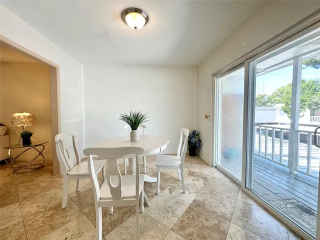 $133,900 | 4040 San Felipe Street, Unit 238, Houston, TX 77027