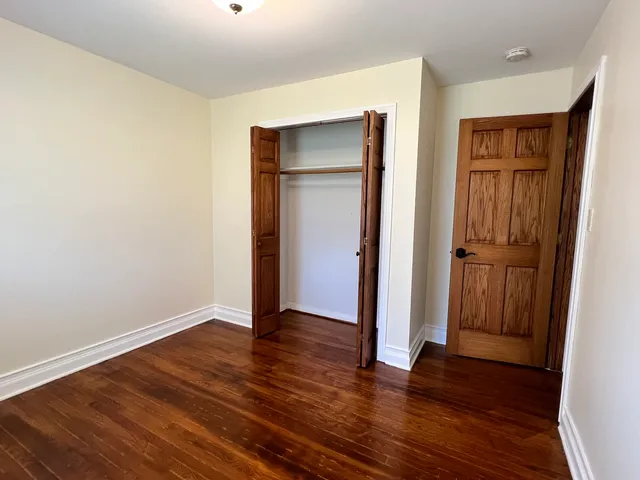 $2,700 | 8431 West 135th Street, Orland Park, IL 60462