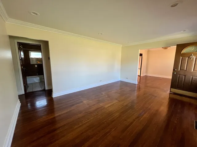 $2,700 | 8431 West 135th Street, Orland Park, IL 60462