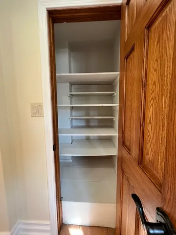 $2,700 | 8431 West 135th Street, Orland Park, IL 60462