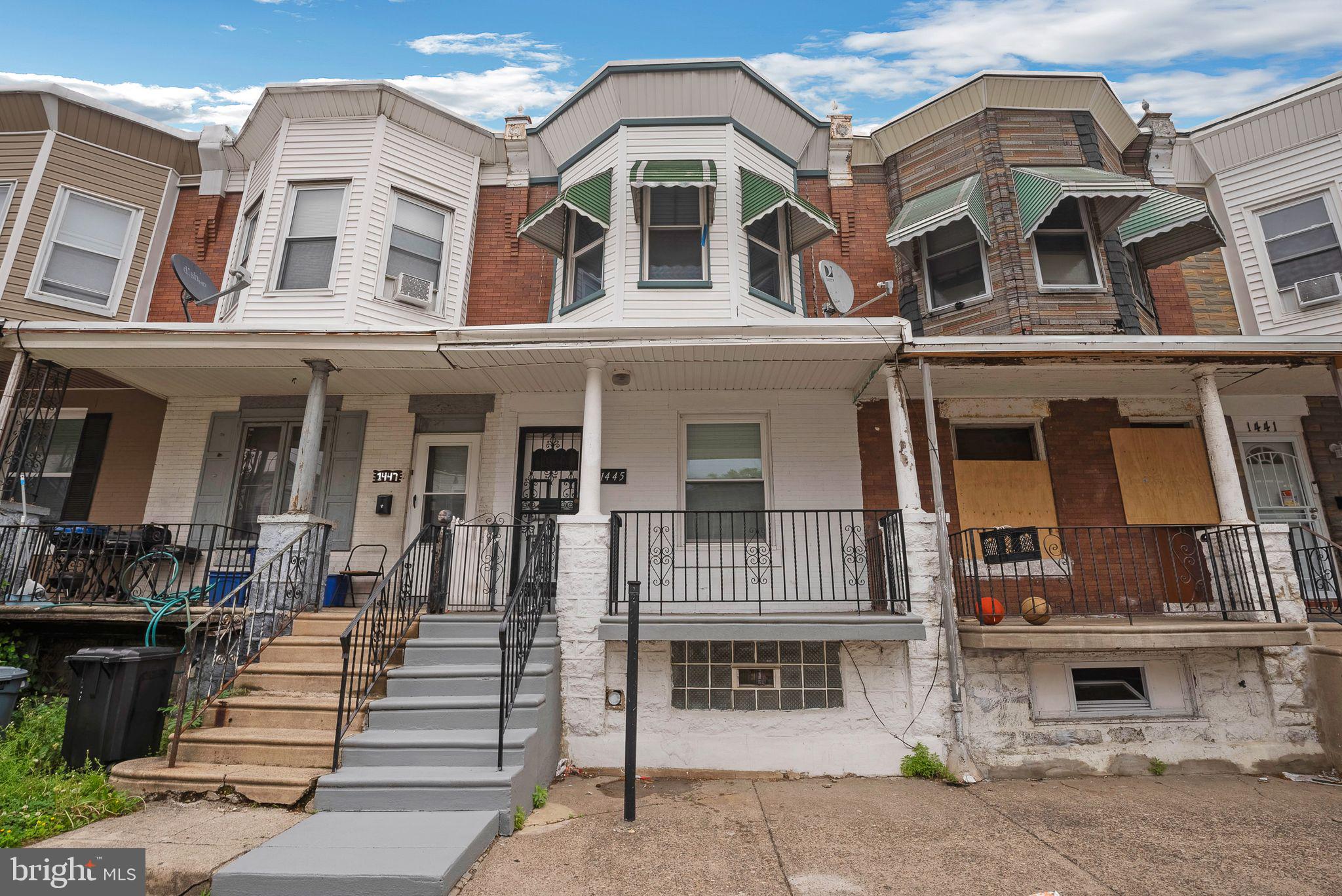 1445 North Edgewood St  