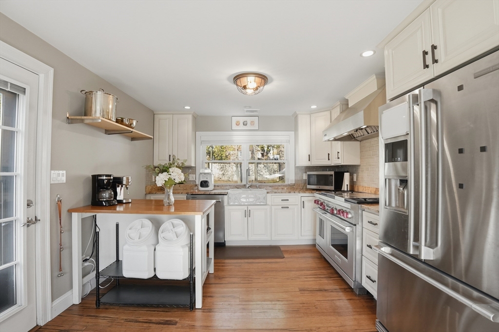 71 Highland Street Canton, MA 02021 - Photo 10 of 28