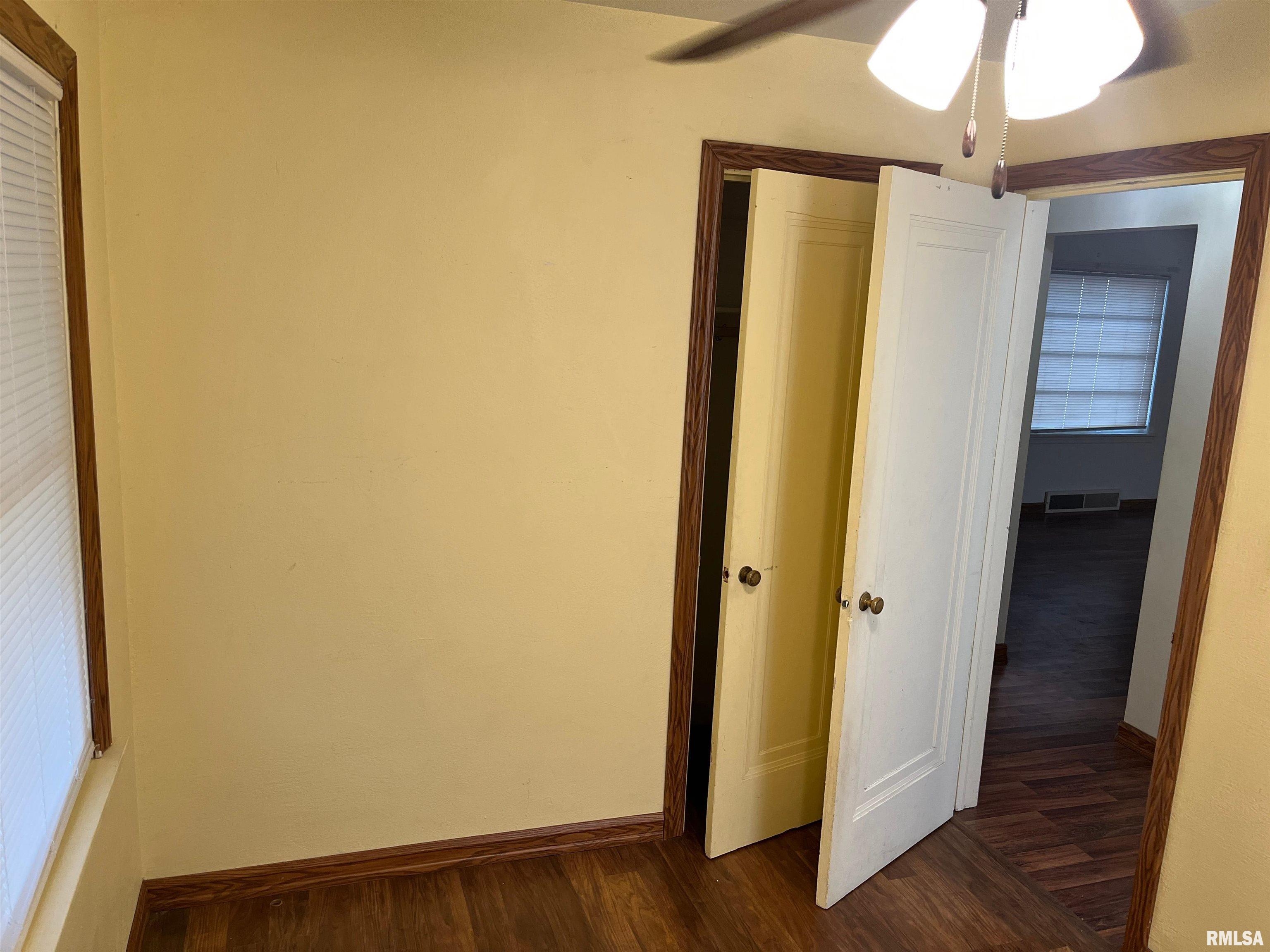 2304 West Proctor Street Peoria, IL 61605 - Photo 16 of 20