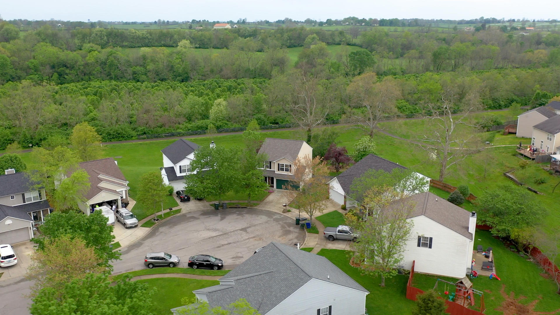 2640 Rolling Ridge Lexington, KY 40511 - Photo 30 of 31 drone 5