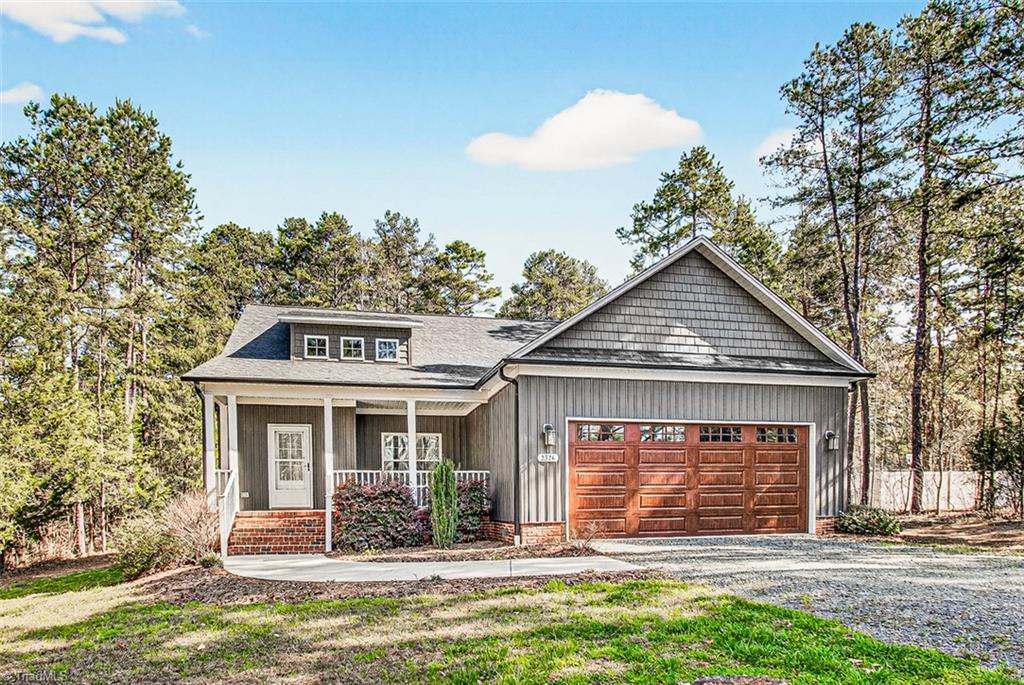 2526 Stutts Road Asheboro, NC 27205 - Photo 3 of 32